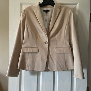 NWT, Ann Taylor cream colored suit jacket